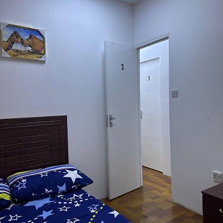 Deluxe Loft Rooms Near Burjuman Metro Station , Bur دبي المظهر الخارجي الصورة